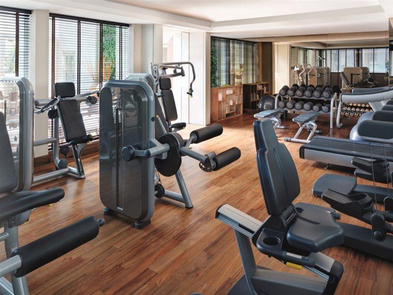 Oasia Resort Sentosa By Far East Hospitality Сингапур Екстериор снимка The gym at the Mandarin Oriental, Munich