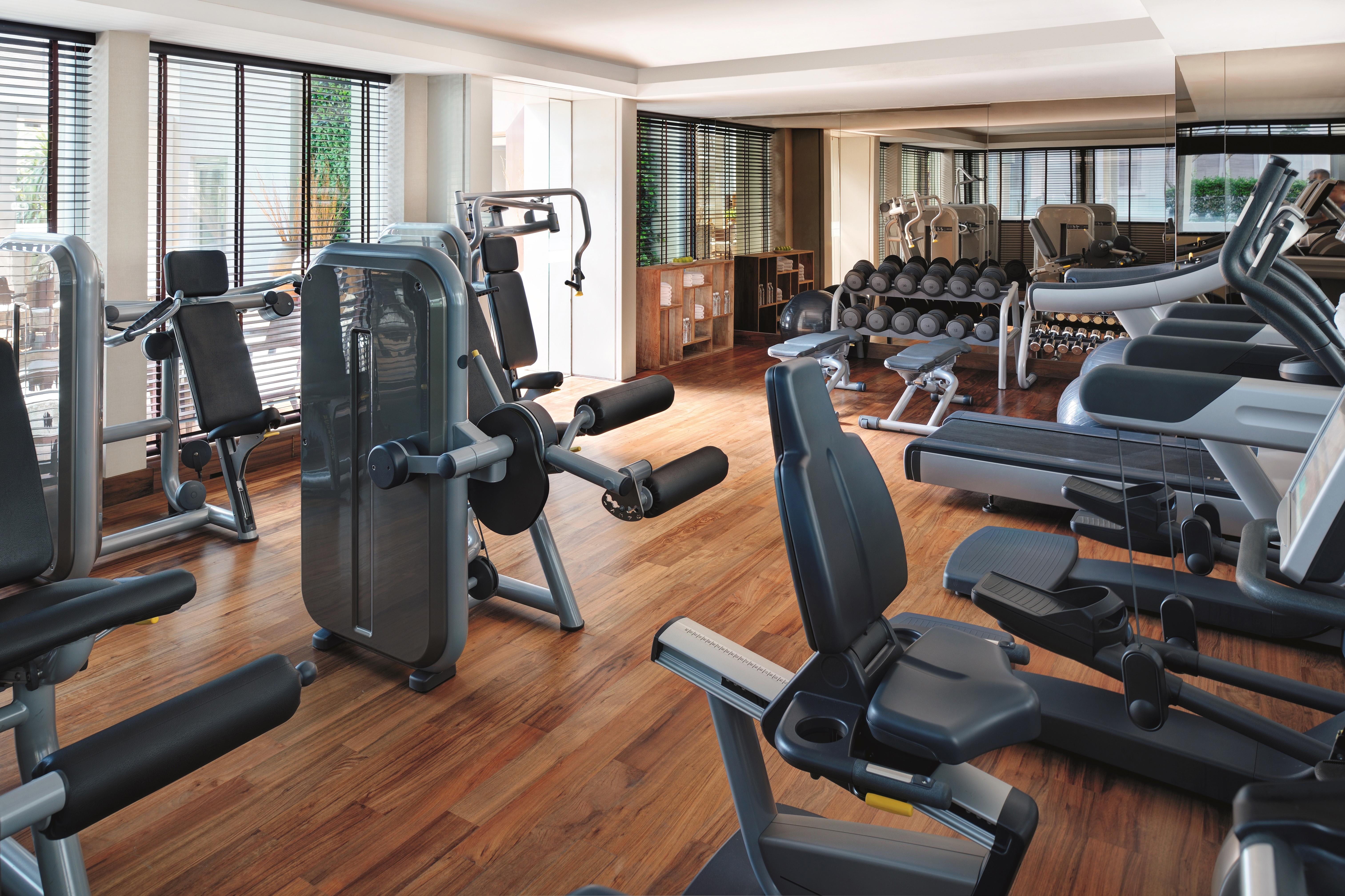 Oasia Resort Sentosa By Far East Hospitality Сингапур Екстериор снимка The gym at the Mandarin Oriental, Munich